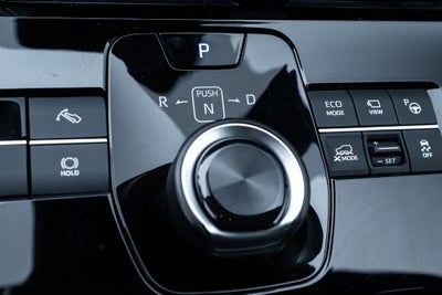 2024 Toyota bZ4X Limited