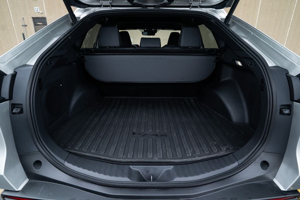 2024 Toyota bZ4X Limited