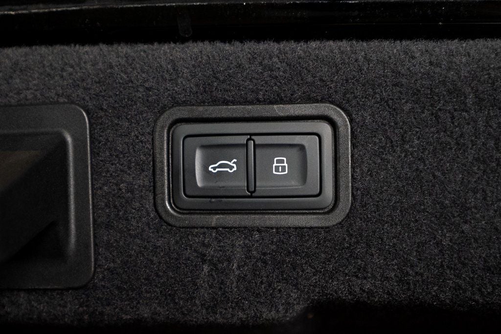 2021 Audi A8 4.0 LWB quattro L