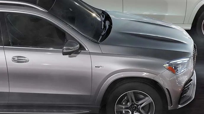 2026 Mercedes-Benz GLE driving through the city